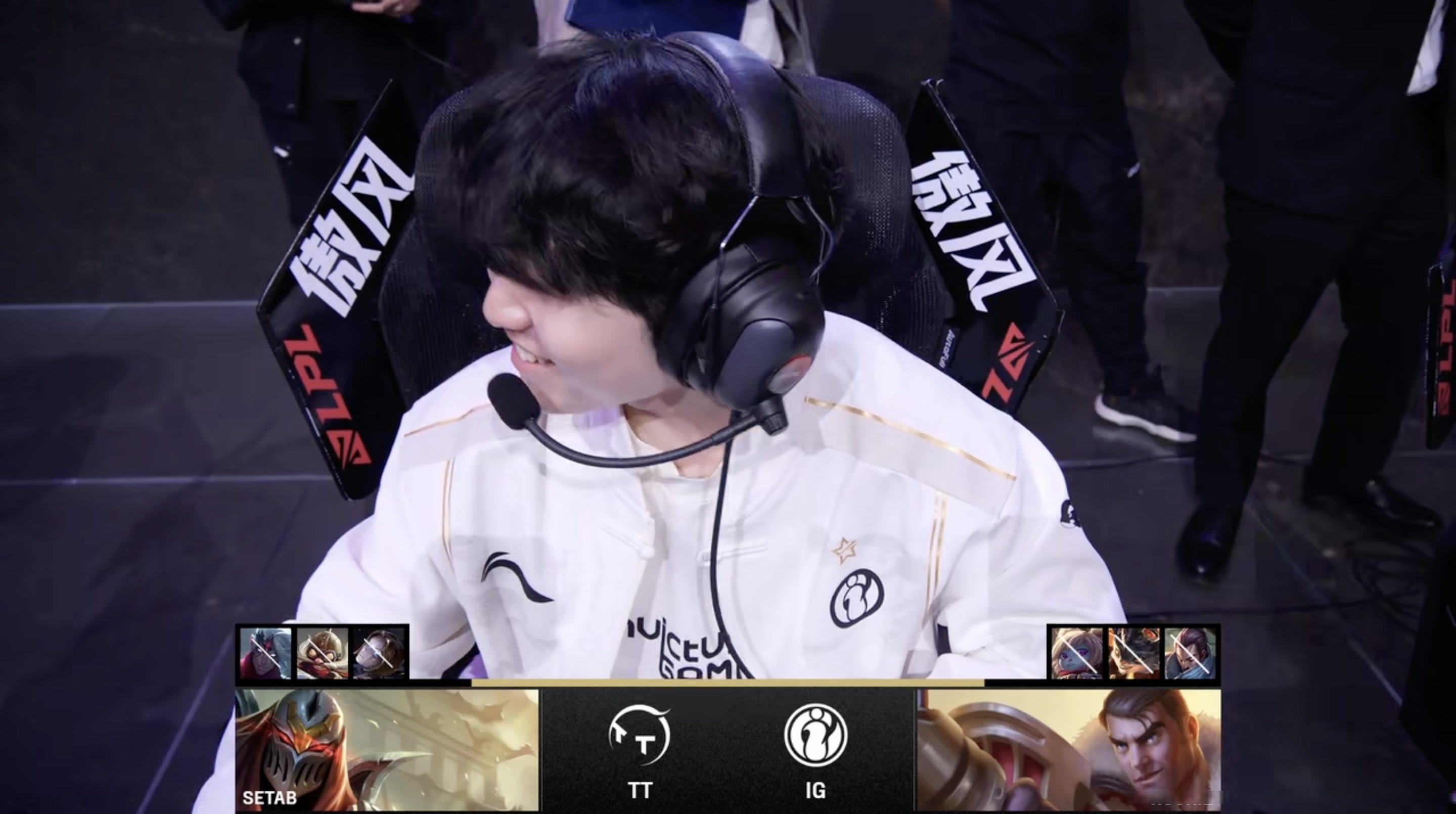 爱游戏-锐不可当引发热议！，Doinb在勇士比赛中持续失利比赛高潮迭起的简单介绍