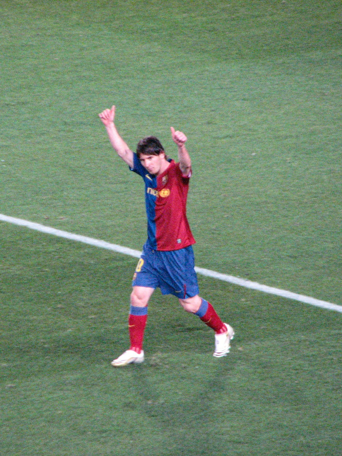 爱游戏-梅西迎来五赛季高光表现，SKT球迷沸腾！的简单介绍