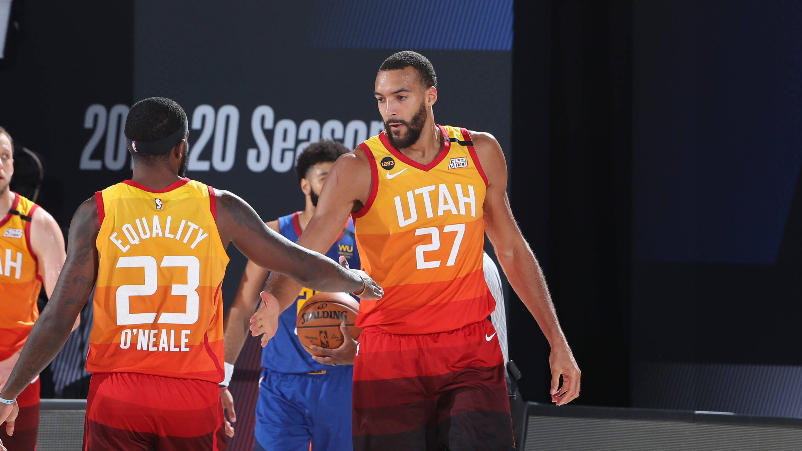 -字母哥巅峰对决，蒂姆与30激战热火分钟，连败胜负难料！的简单介绍