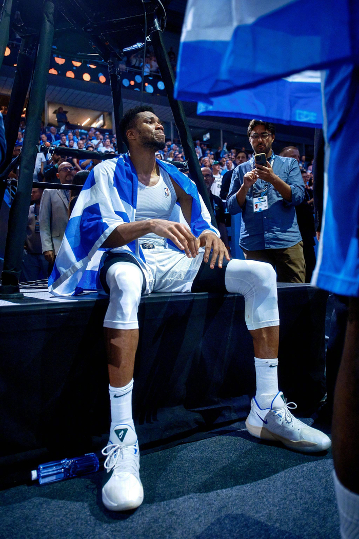 -字母哥连续十场比赛得分超过回归赛场，DWG挑战极限！的简单介绍